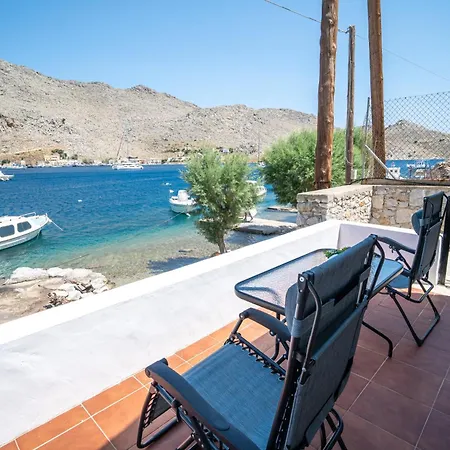 Mythos House - Seaside Retreat In Pedi * Σύμη