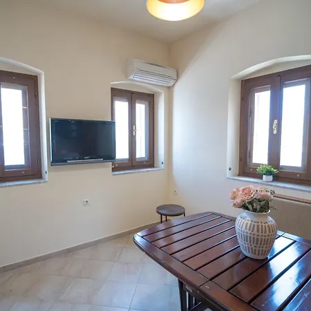 Mythos House - Seaside Retreat In Pedi Semesterbostad Symi