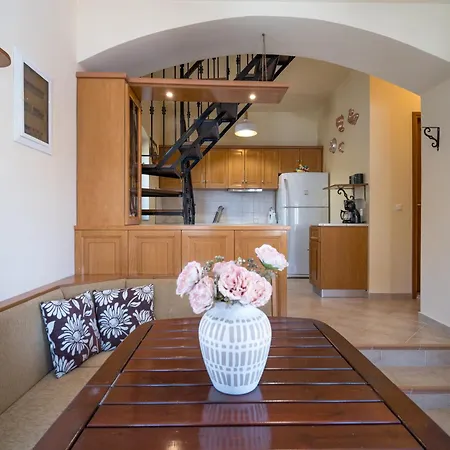 Mythos House - Seaside Retreat In Pedi Semesterbostad Symi