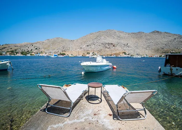 Mythos House - Seaside Retreat In Pedi *